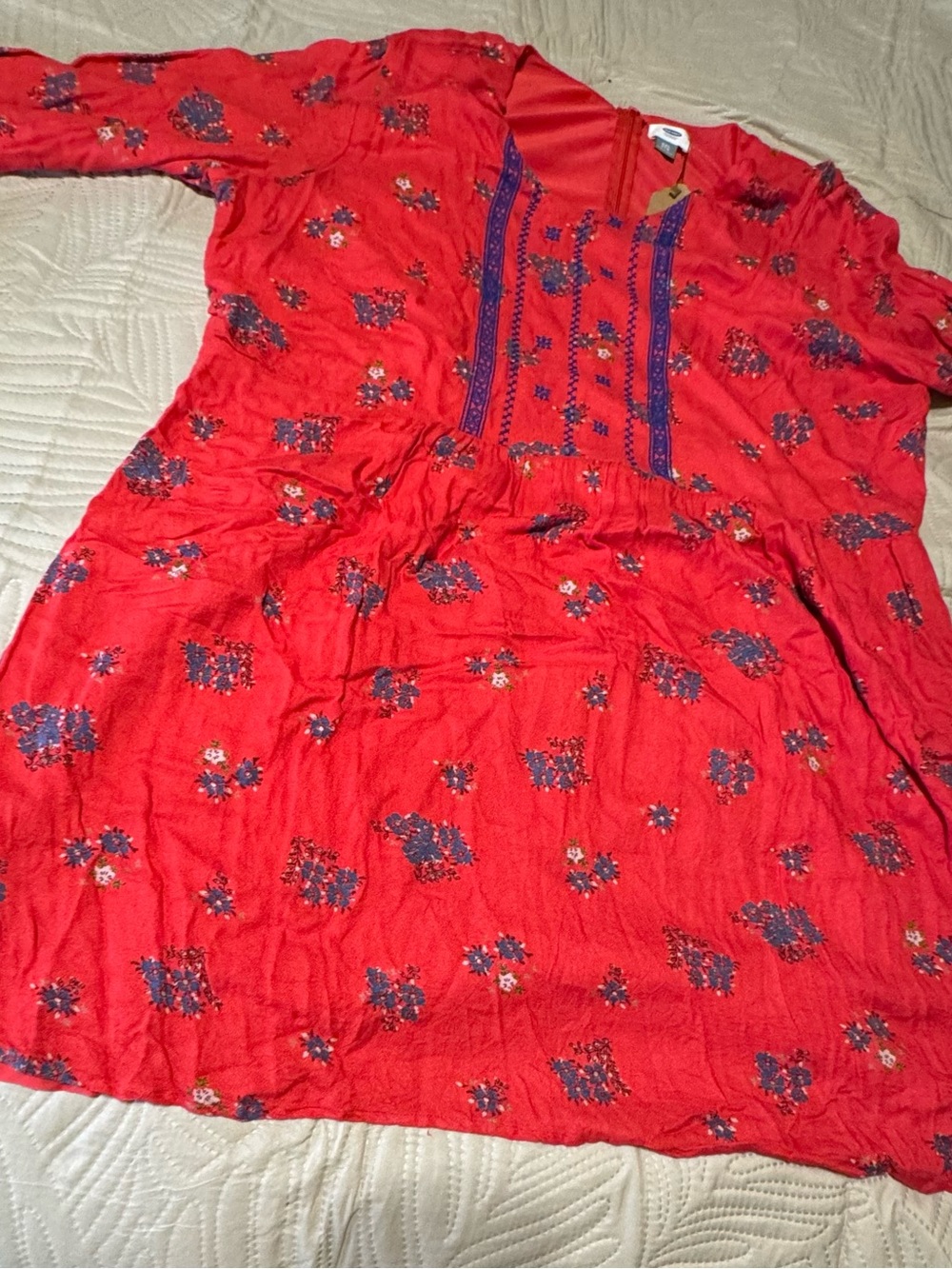 Old Navy Red Floral Peasant Top with Embroidered Placket XXL